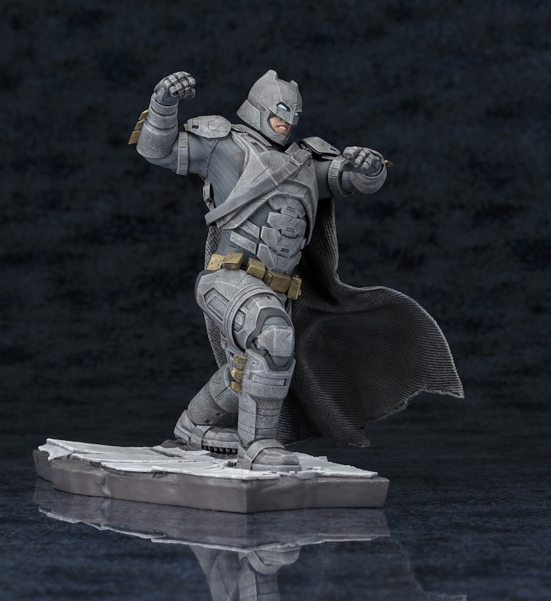 kotobukiya justice league movie batman artfx  statue